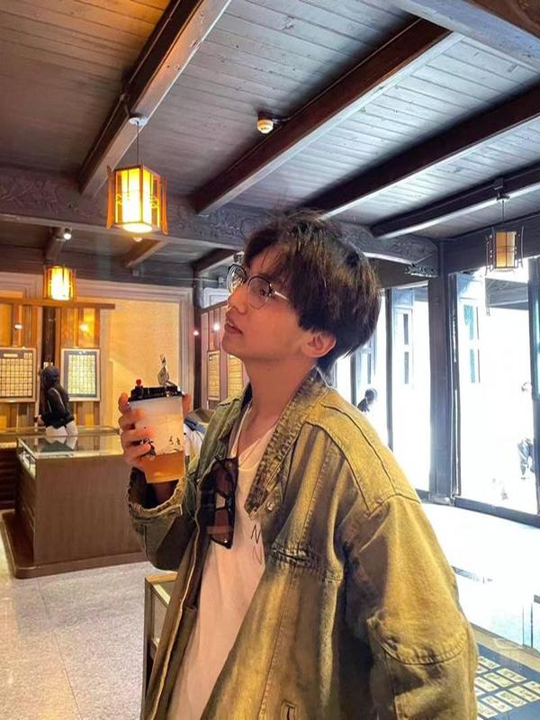 成员照片